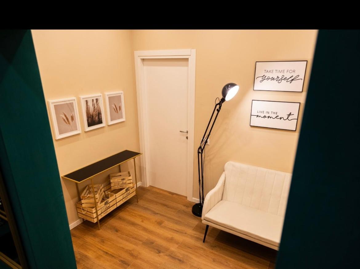 Encanto Bed & Breakfast Napoli